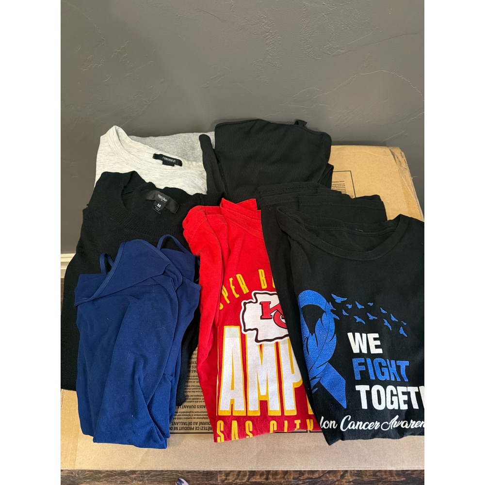 Womens Clothing Lot Mossimo Sweater KC Chiefs Super Bowl Tee Forever 21 6pc